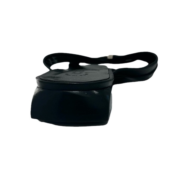 CHANEL BLACK LEATHER CRISS CROSS STRAP SANDAL WITH 1" BLOCK HEEL - Picture 5 of 16